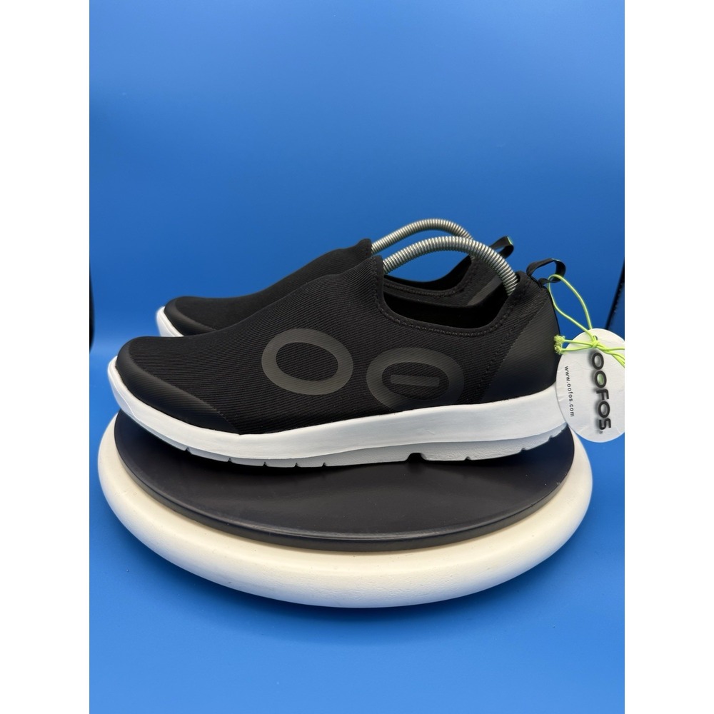 OOFOS OOmg Sport Mens Size 12 Trainer Black White Slip On Recovery Shoes NEW